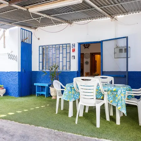 Okstay Family House Close To The Sea Caleton