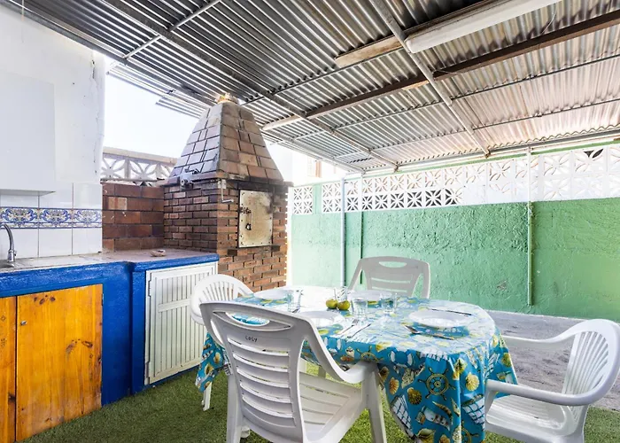 Hébergement de vacances Okstay Family House Close To The Sea Caleton